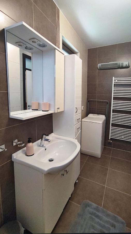 Luxapart Basca Old City Centar Free Parking SJJ Buitenkant foto