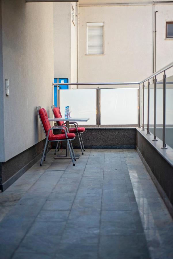Luxapart Basca Old City Centar Free Parking SJJ Buitenkant foto