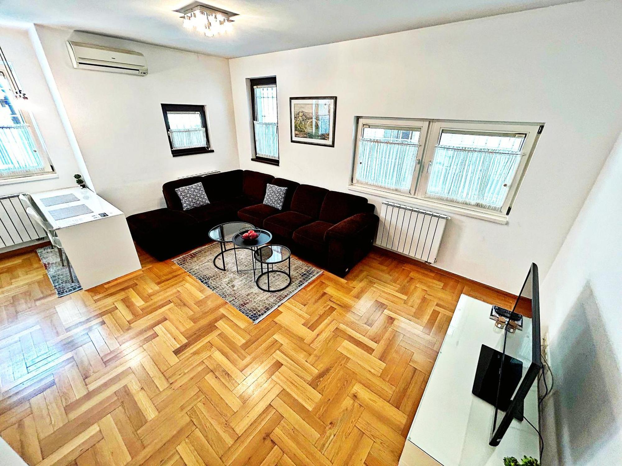 Luxapart Basca Old City Centar Free Parking SJJ Buitenkant foto